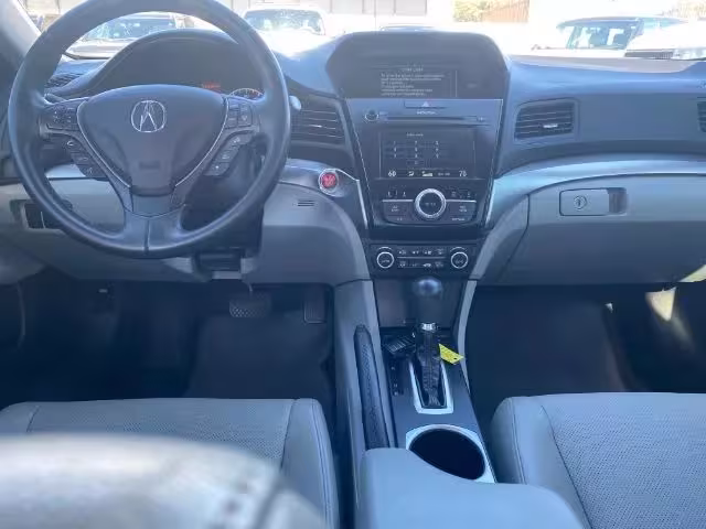 2016 Acura ILX - 19UDE2F75GA011178 - Image #4